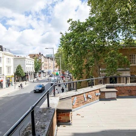 Sleek & Stylish 1Bd Flat W Balcony - Kings Road Apartment London Exterior photo